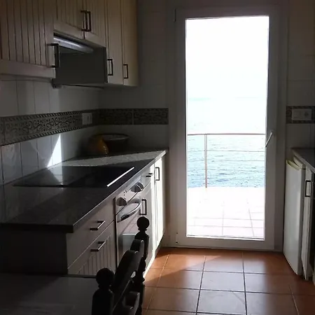 Barca Serena Apartmán El Port De La Selva